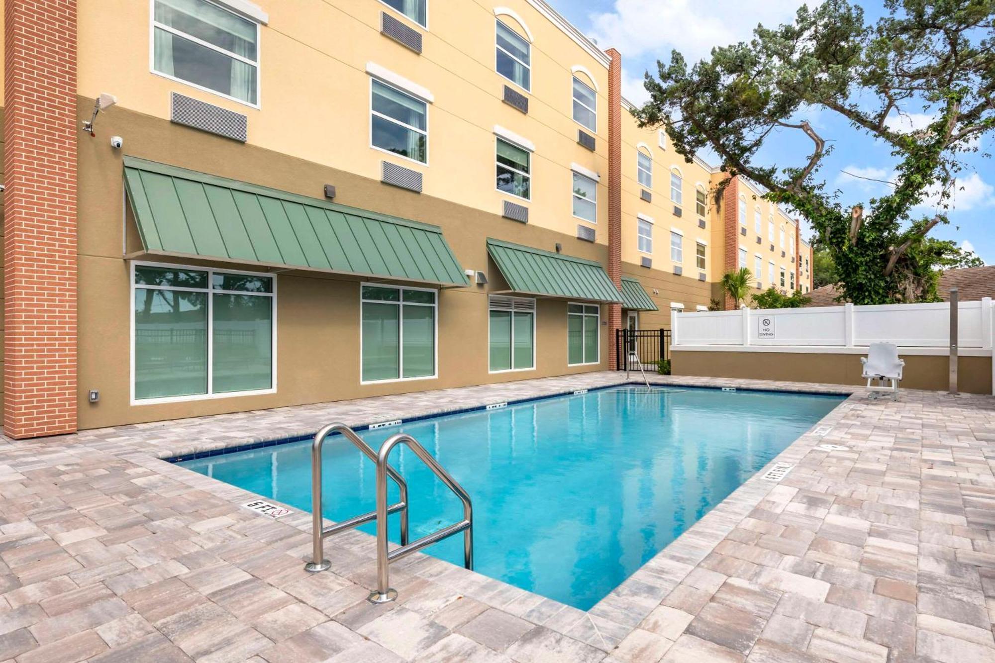 Comfort Suites St Augustine Historic District Area St. Augustine Exterior photo